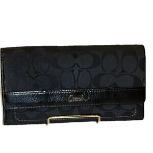 Coach Soho Pleated Leather Checkbook Trifold Wallet